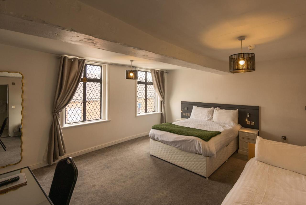 The White Hart Hotel 우토제터 외부 사진