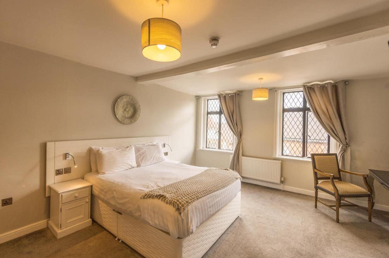 The White Hart Hotel 우토제터 외부 사진