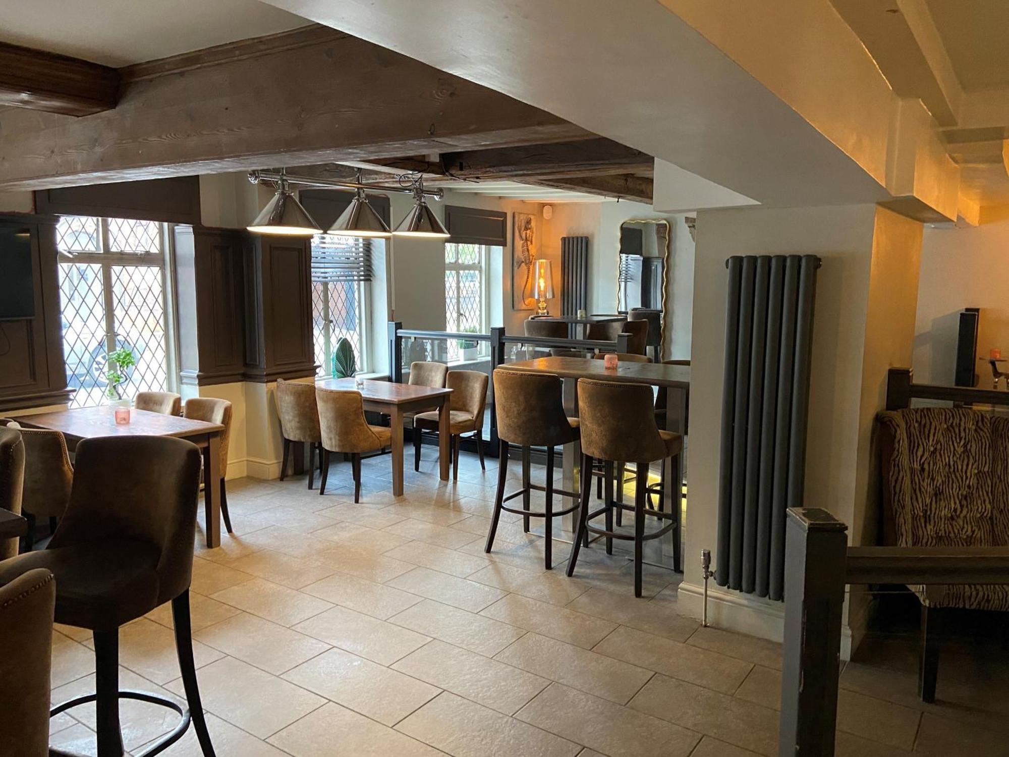 The White Hart Hotel 우토제터 외부 사진