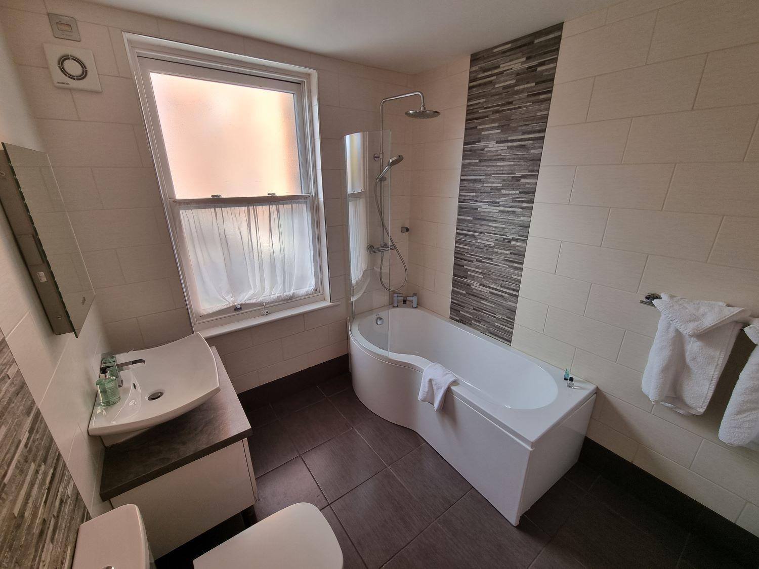 The White Hart Hotel 우토제터 외부 사진