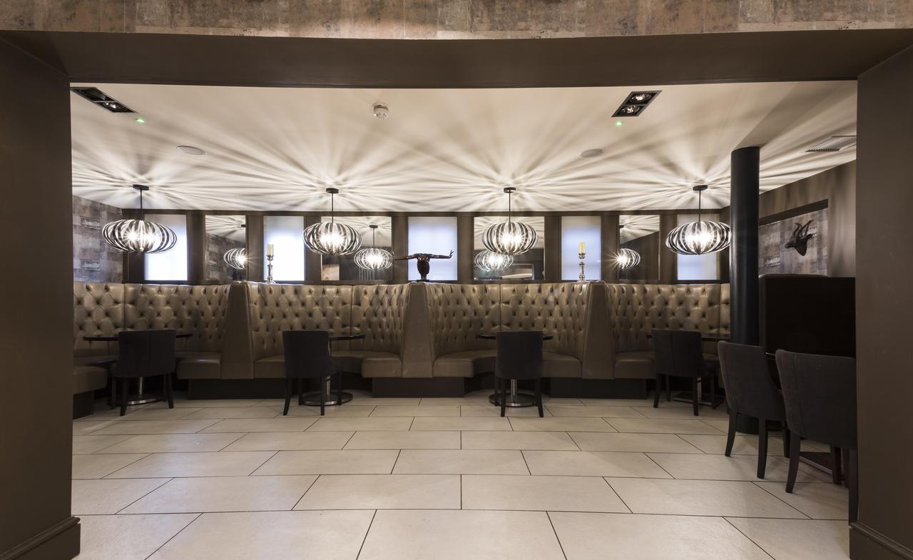 The White Hart Hotel 우토제터 외부 사진